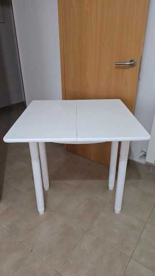 Mesa blanca madera cocina extensible