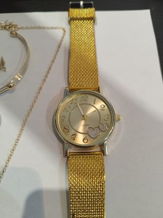 Set Joyas Dorado: Reloj, Collar, Pulsera, Aretes