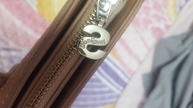 Borsa Desigual Multicolor.