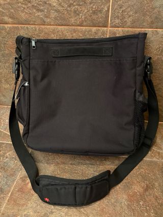 Bolso cambiador Skip Hop negro