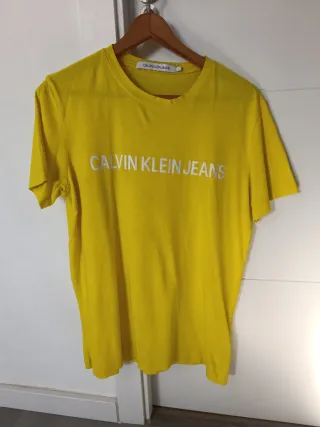 Camiseta Calvin Klein Jeans amarilla talla L
