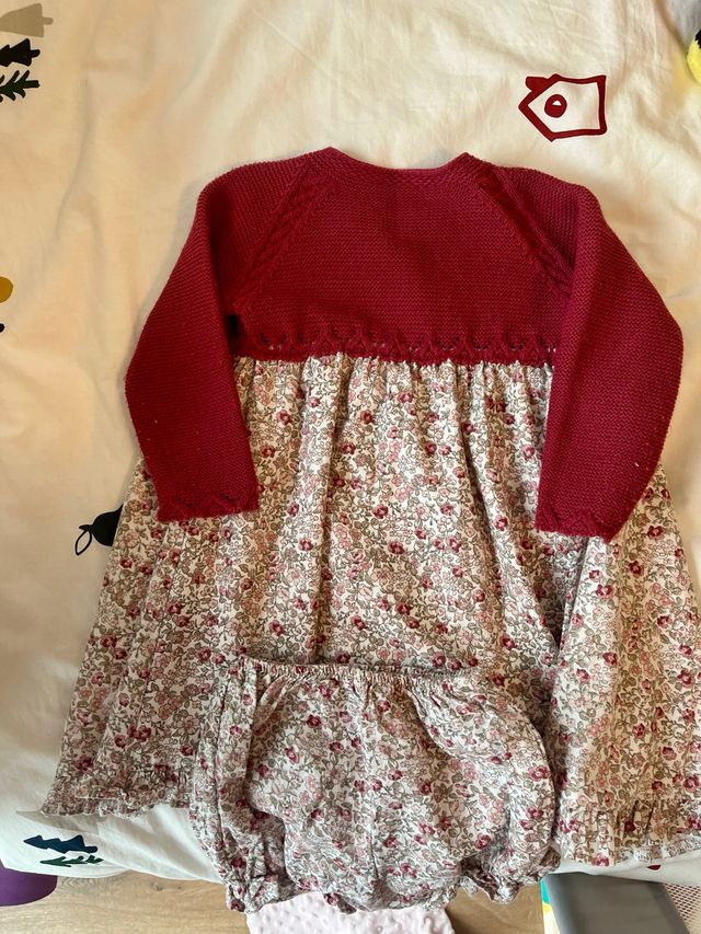 Vestido niña punto rojo flores