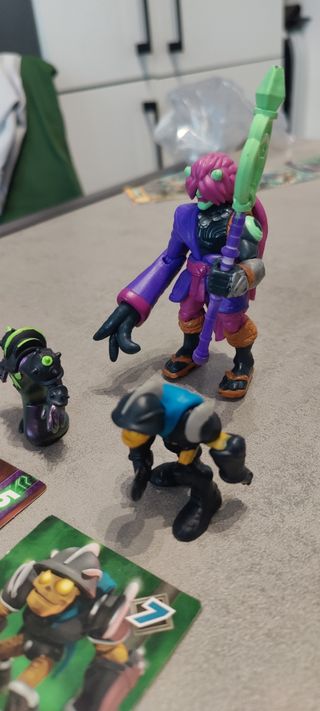 Gormiti:3 Action Figure e carte