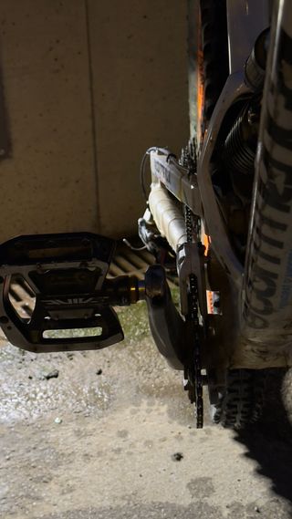 Commencal Supreme DH - Talla L