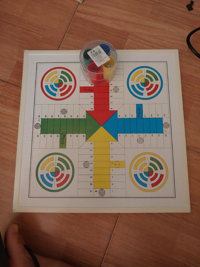 Parchís y Oca: Juego de mesa