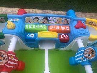 Futbolín Clementoni bebé