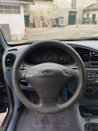 Ford Fiesta 1999