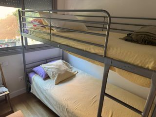 Litera metal Ikea + 3 colchones