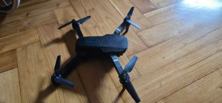Dron plegable negro