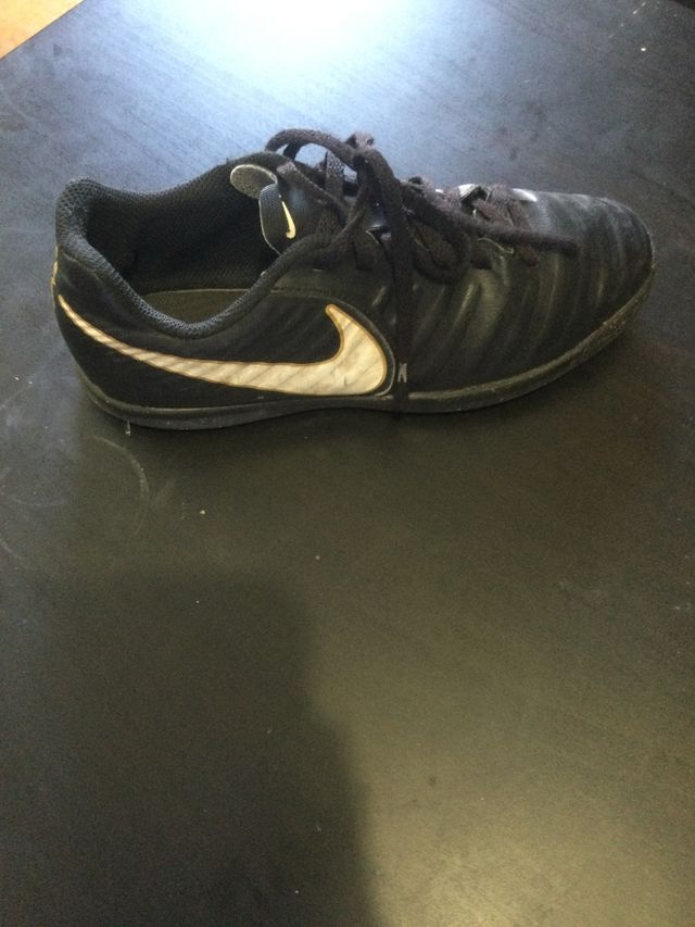 Zapatillas Nike Jr. Tiempo - Fútbol