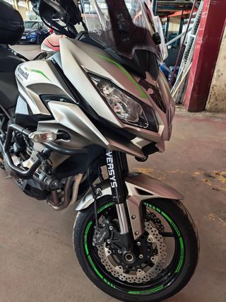 Moto Kawasaki Versys 1000