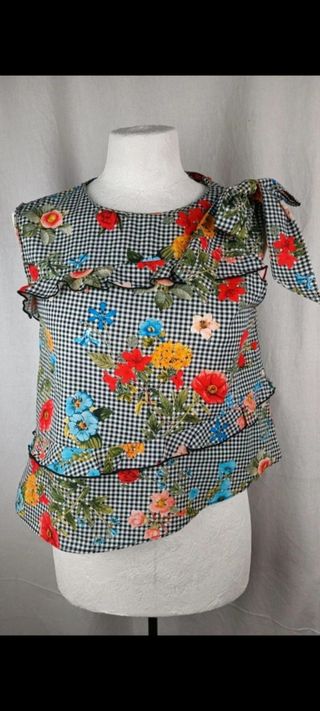 Blusa floral vichy negra M
