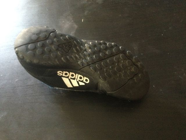 Zapatillas Adidas talla 30 niño - Fútbol