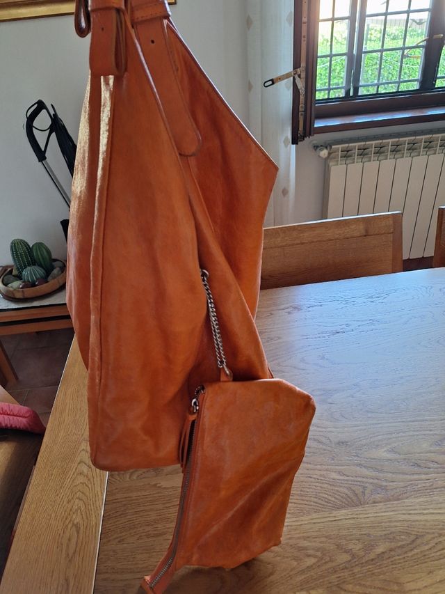 Borsa a tracolla in pelle