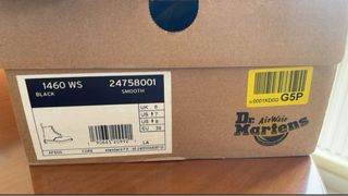 Vendo Dr. Martens N.39