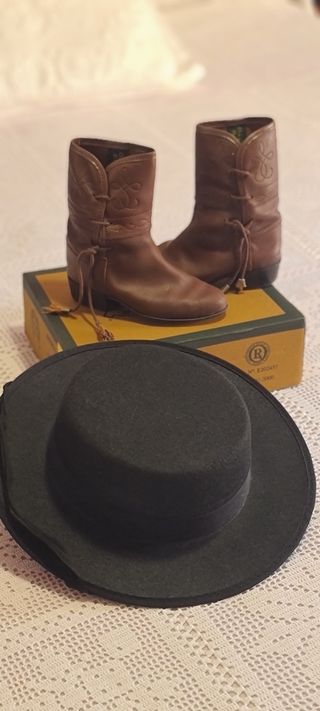 Traje de corto tipo malagueño