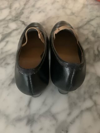 Zapatos baile español niña. numero 33