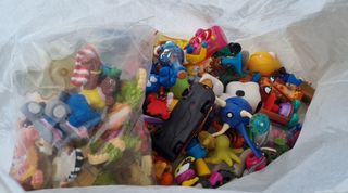 Sorpresine Kinder e Ferrero - Giocattoli