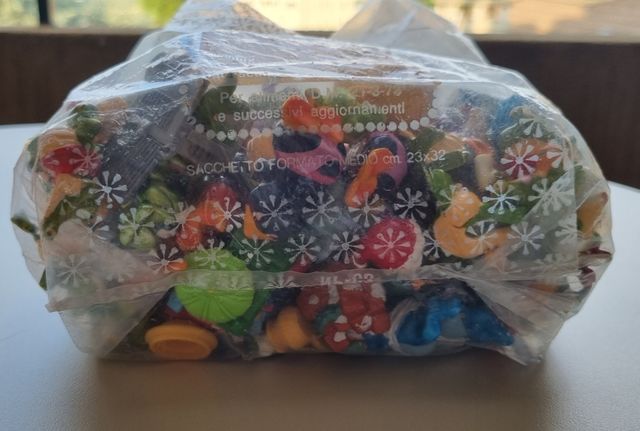 Sorpresine Kinder e Ferrero - Giocattoli