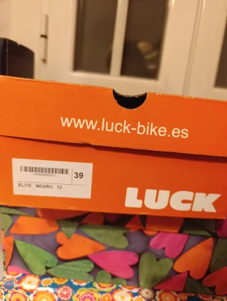 Zapatillas ciclismo LUCK Número 39
