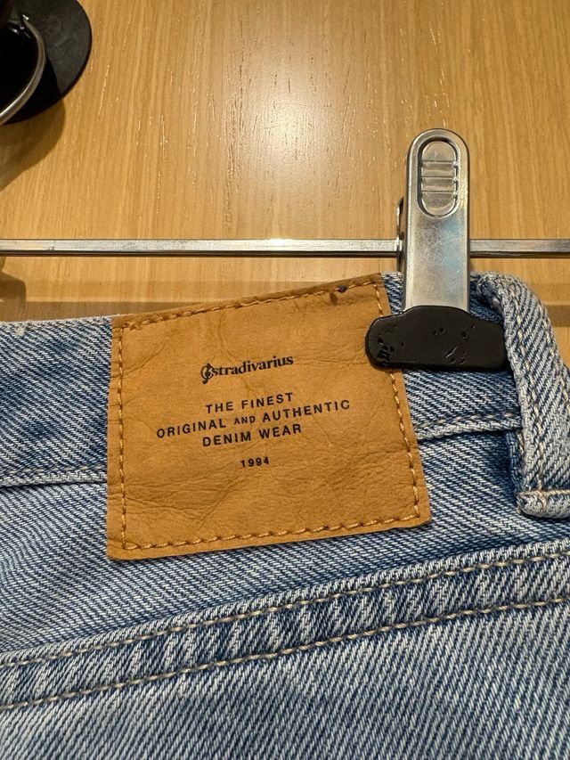 Falda Vaquera Stradivarius 32