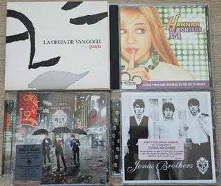 4 CDs: Hannah Montana, Jonas Brothers (2), La Orej