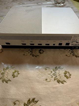Xbox One S blanca - consola