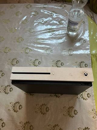 Xbox One S blanca - consola