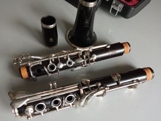 Clarinete de madera Yamaha YCL-32 Sib