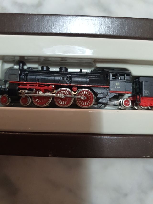 Locomotora Märklin Miniclub Z 8993