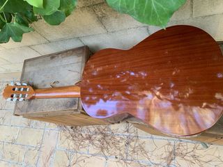 Guitarra clásica Admira Paloma 