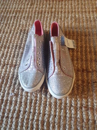 Bambas niña Merkal 35 plata