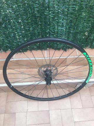 Rueda Syncros MTB 29" - Nucleo y Disco