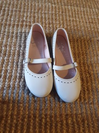 Zapatillas ALTA blancas niña