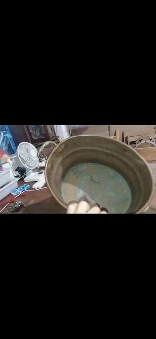 Cántaro cobre antiguo