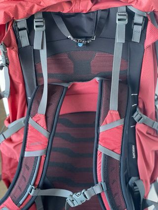 Mochila Osprey Tempest 44L Gris/Roja
