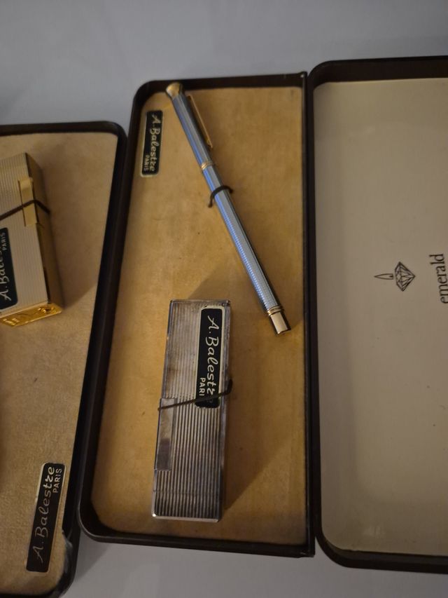 Set 2 penne + 2 accendini A. Balestre