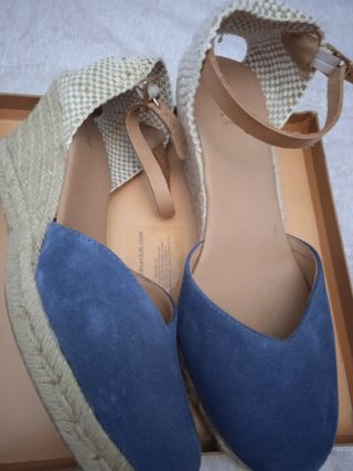 Sandalias cuña azul mujer Piel