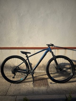 Bicicleta montaña rockrider explore 540