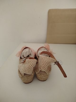 Sandalias esparto niña rosa