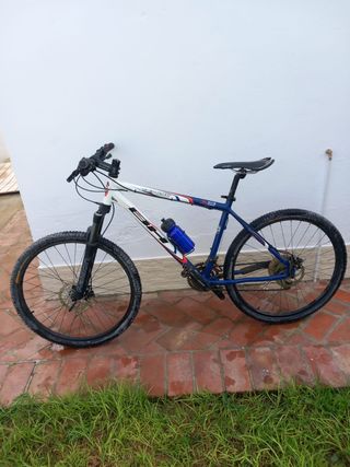 Bicicleta BH A55 montaña