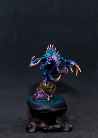 Pintor de miniaturas profesional