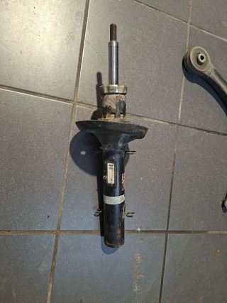 Amortiguador Delantero Golf IV V6 4Motion