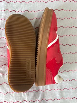 Zapatillas Bershka rojas - Talla 40