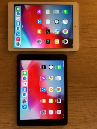 iPad Air 1 (iPad) Silver/Black 16GB