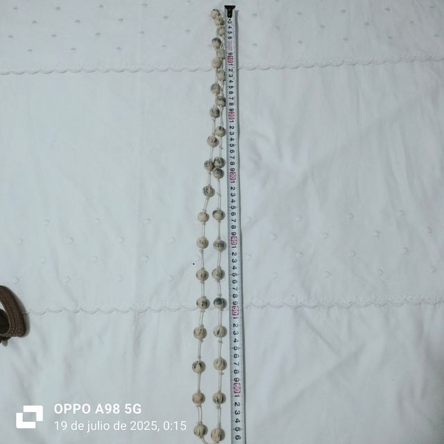 Collar artesanal beige y azul