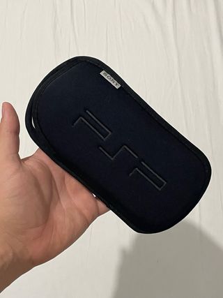 PSP 3000 Piano Black