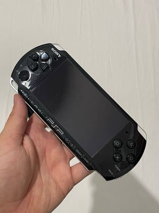 PSP 3000 Piano Black