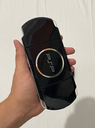 PSP 3000 Piano Black