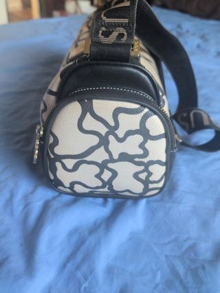 Bolso Tous bandolera beige y negro